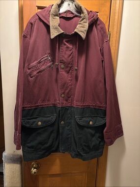 Urban Equipment Men’s L Burgundy Canvas Utility Jacket Corduroy Collar
